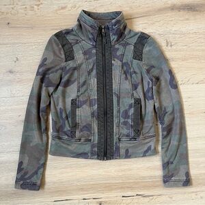 Anthropologie Marrakech Camouflage Military Moto Jacket Sz XS Camo Green *Z10